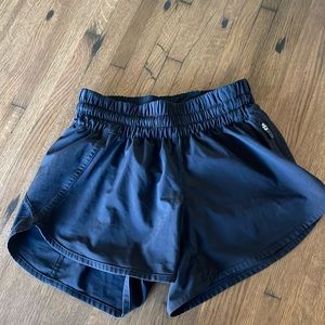 Lululemon Black Shorts Size 4